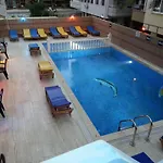 Concorde מלון 2*